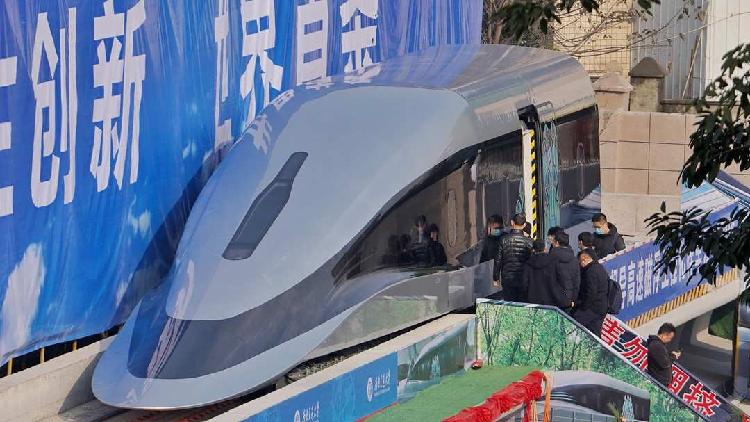 China’s Floating Maglev Train: Faster Than a Plane, Ready to Redefine Travel